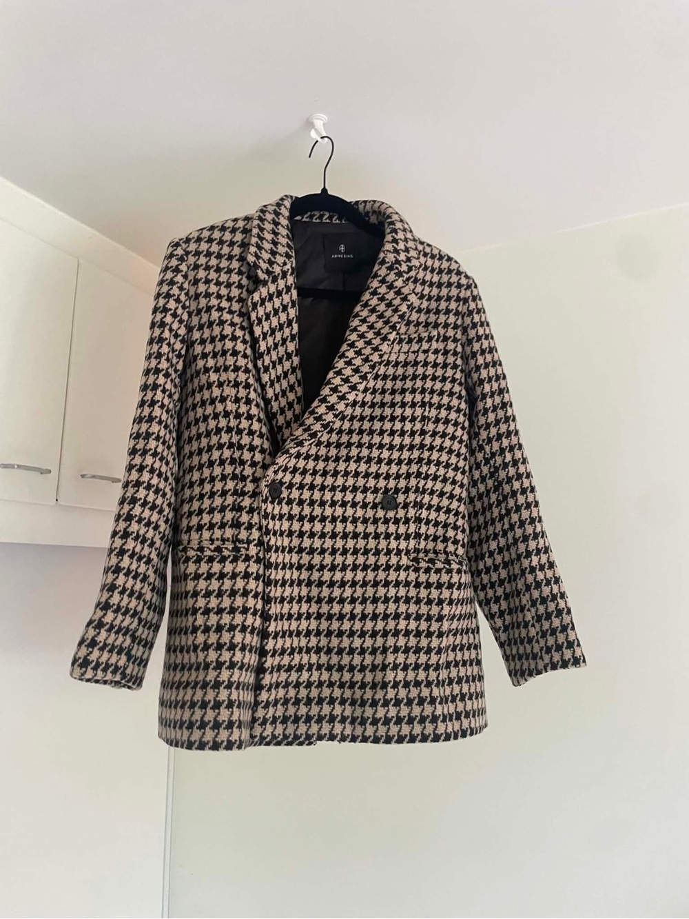 Anine Bing Black & Cream Houndstooth Blazer